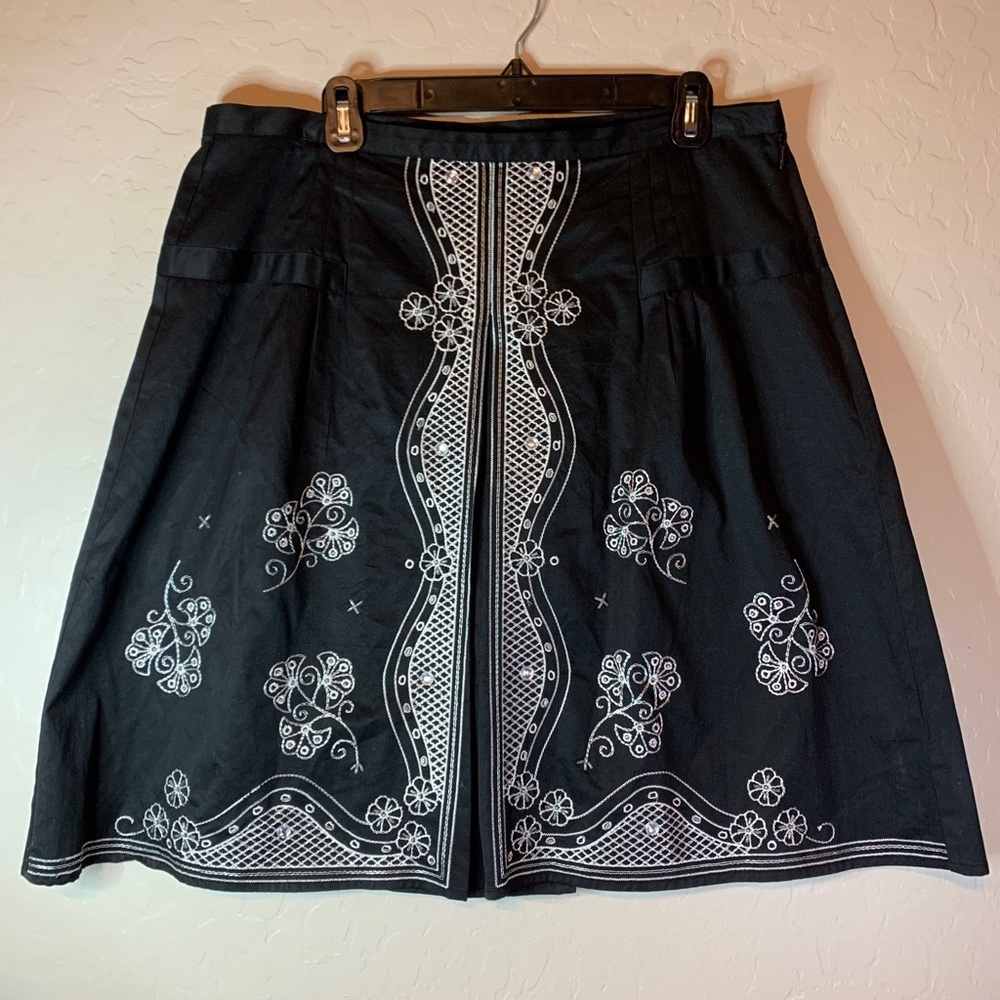 Nine & Co. Black A-Line Skirt with White Embroidered Floral Design